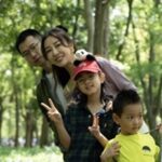 Yanan Diao family photo - Positive Parent Testimonial for OWIS Osaka