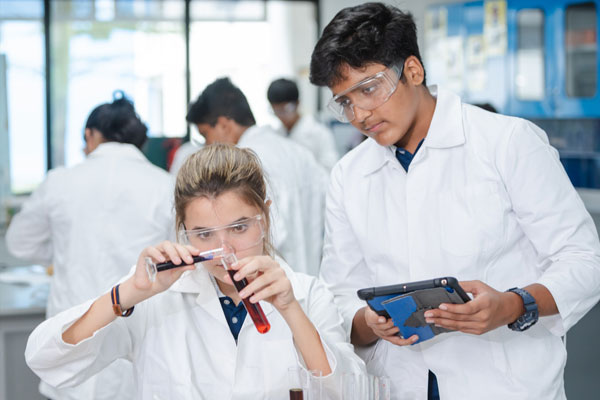 Innovation in Academics & Science at One World International School Tsukuba (Photo from OWIS Singapore)