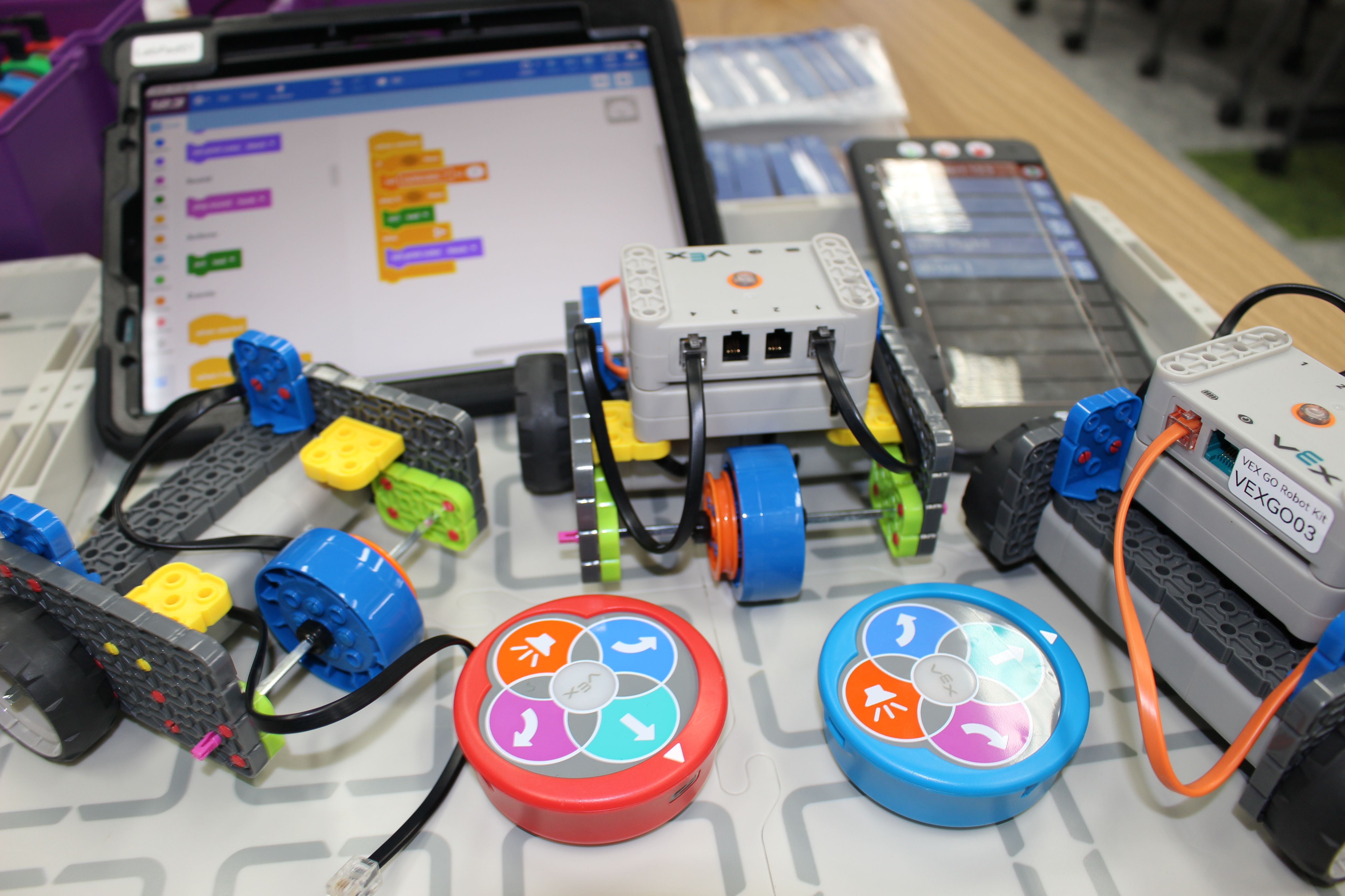 Programming and robotics at One World International School Osaka Programming and robotics at One World International School Osaka