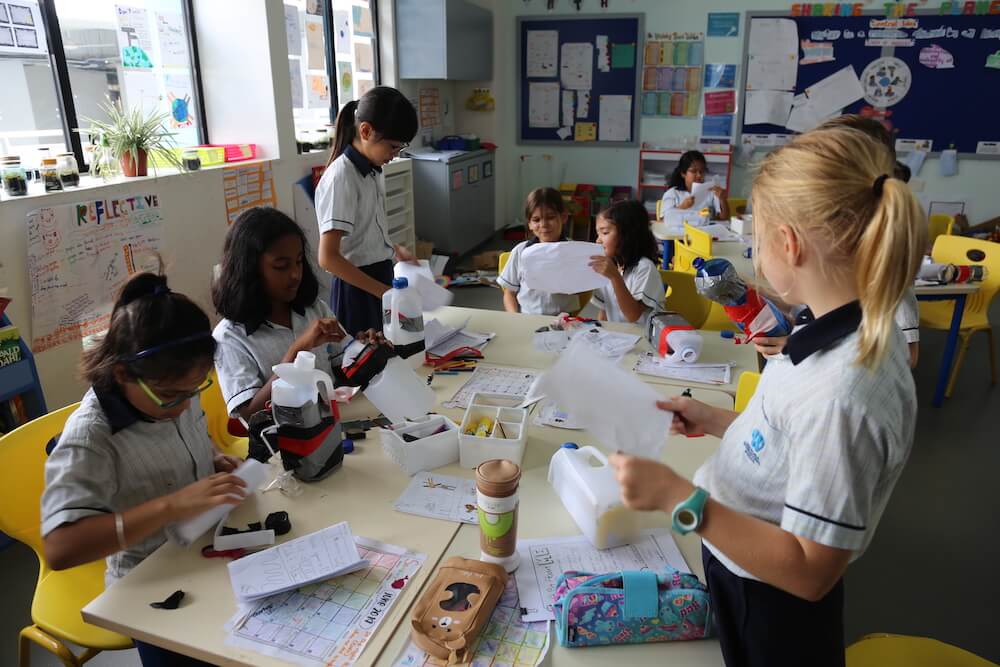 OWIS primary students collaborating in a UOI