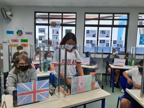 601749f420b61075f3c07c9a_intl-day-9-p-500