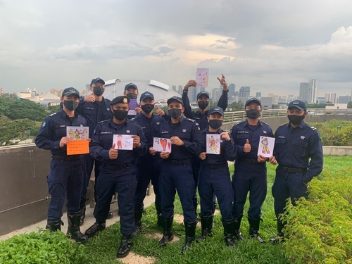 609b5ed424055007d5650e00_OWIS Early Childhood Students Celebrate International Firefighter Day00016-p-500