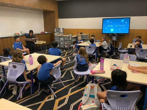 635353d0020d47ebc9c4a9b4_OWIS Suntec International Day 2022 -15-p-500