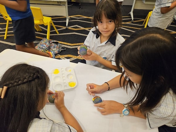 OWIS Suntec Singapore Primary School Students Explore Art - 7