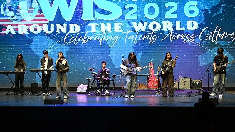 music-showcasing-image-04